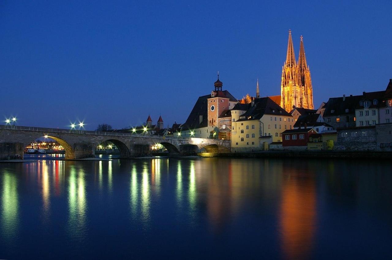 Hotel Platin Regensburg Exterior photo